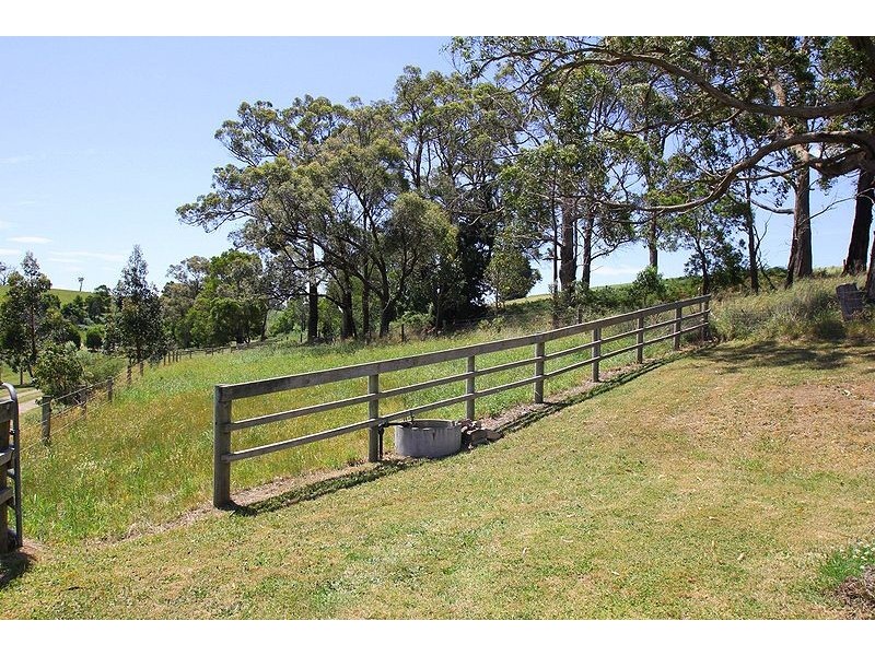 28 G’Browns Road, Nerrena VIC 3953