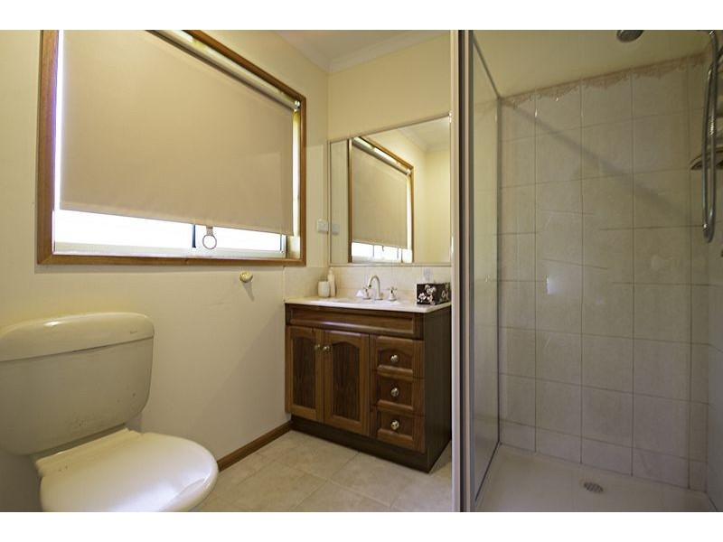 54 Chamberlain Drive, Leongatha VIC 3953