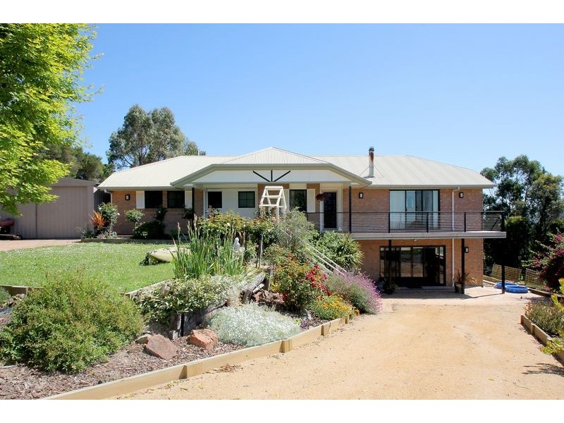 95 One Chain Road, Arawata VIC 3951