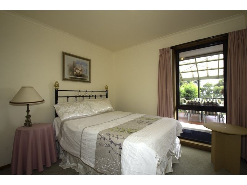95 One Chain Road, Arawata VIC 3951