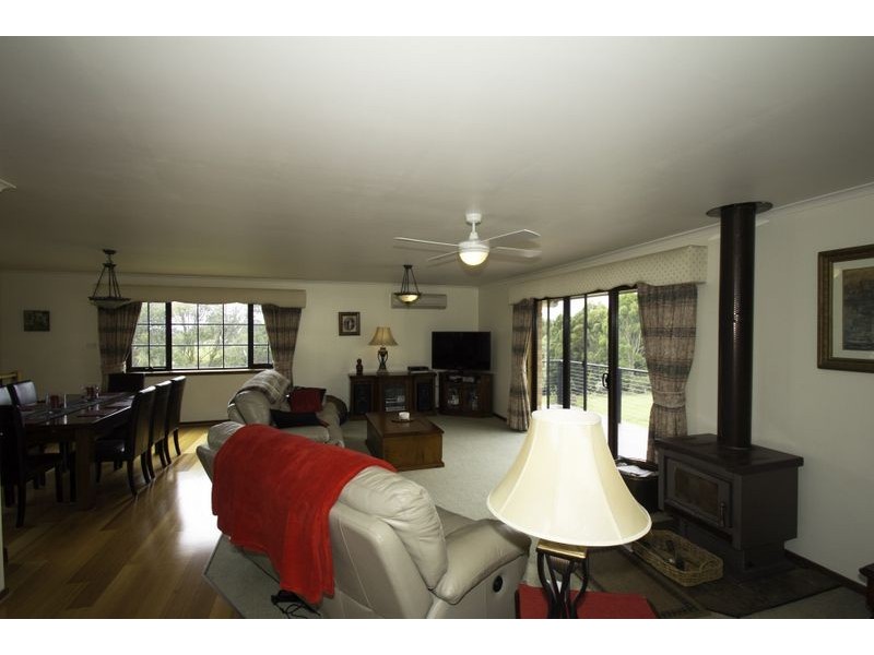 95 One Chain Road, Arawata VIC 3951
