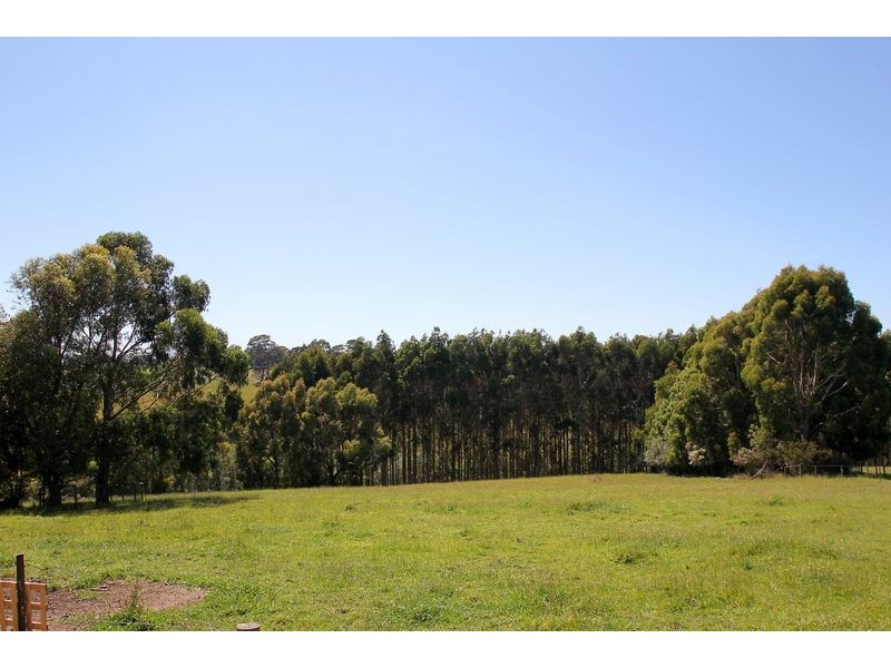 95 One Chain Road, Arawata VIC 3951
