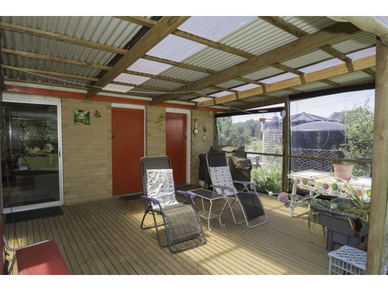 330 St Ellens Road, Mirboo North VIC 3871