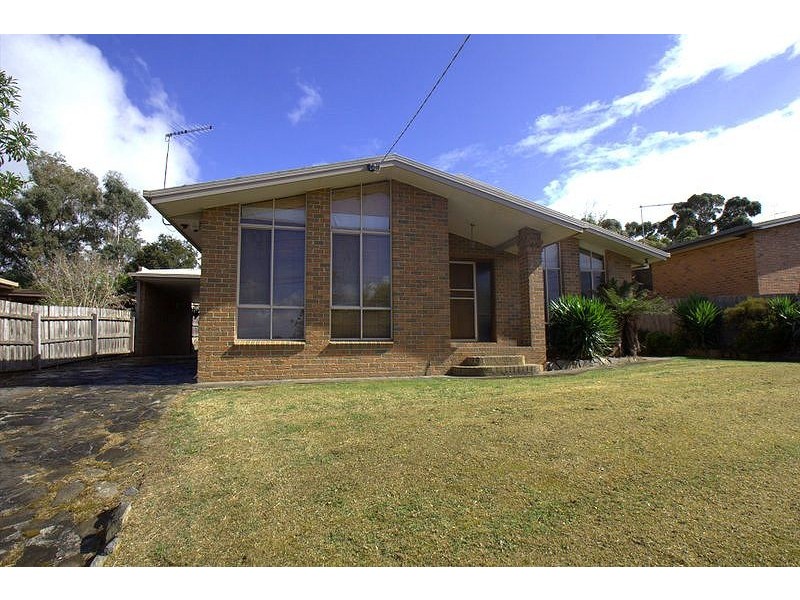 23 Griffin Road, Leongatha VIC 3953