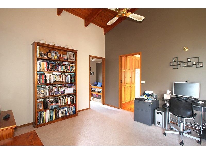 23 Griffin Road, Leongatha VIC 3953