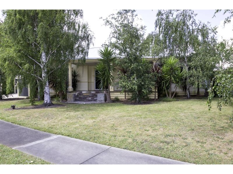 4-6 Davison Street, Leongatha VIC 3953