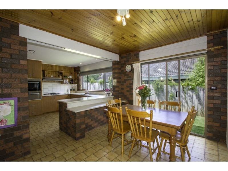 22 Blair Crescent, Leongatha VIC 3953