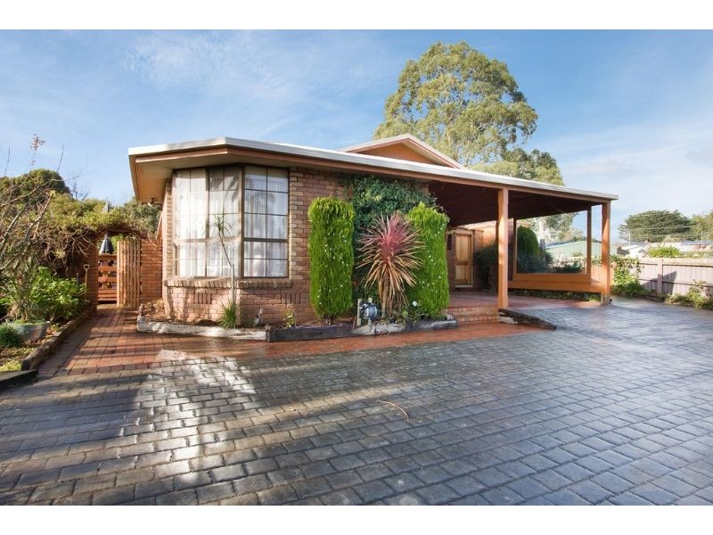 3 Palm Court, Leongatha VIC 3953