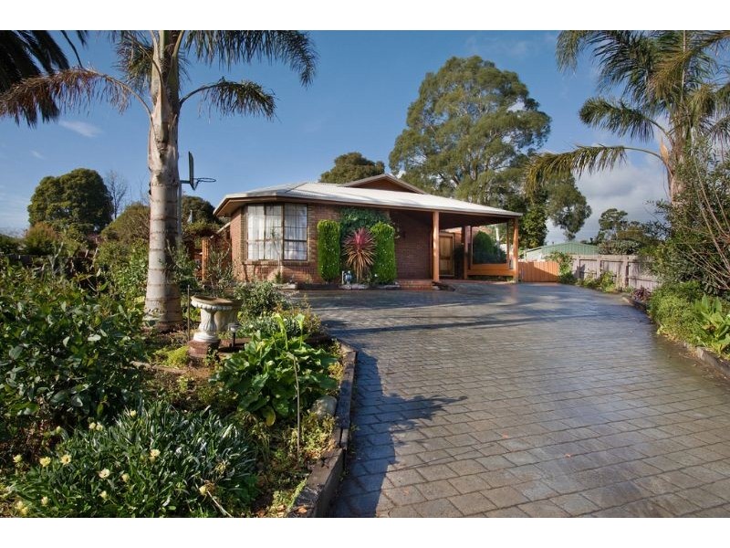 3 Palm Court, Leongatha VIC 3953