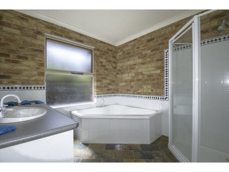 84 Parr Street, Leongatha VIC 3953