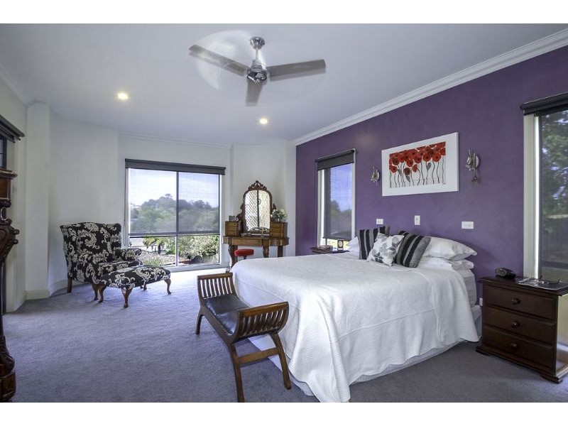 22 Valleyview Crescent, Leongatha VIC 3953