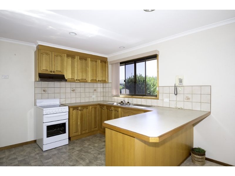 10/2 Conway Street, Leongatha VIC 3953