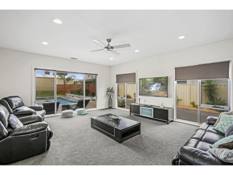 10 Arcadia Crescent, Leongatha VIC 3953