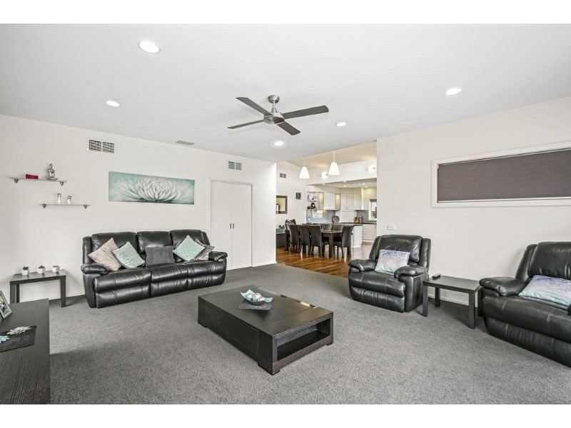 10 Arcadia Crescent, Leongatha VIC 3953