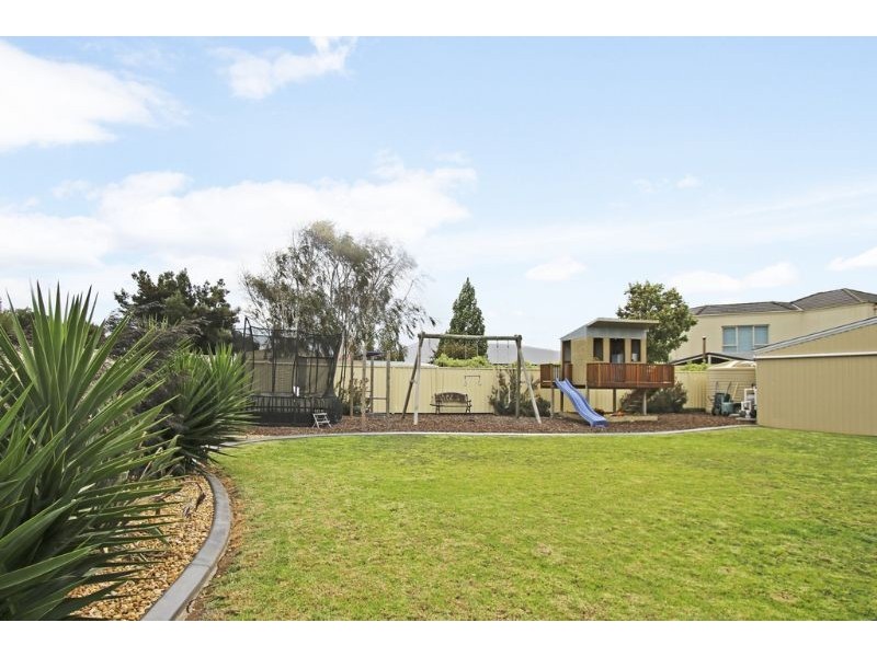 10 Arcadia Crescent, Leongatha VIC 3953