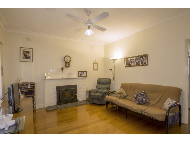 15 Church Street, Leongatha VIC 3953