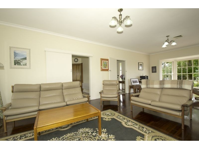 225 Bartons Road, Buffalo VIC 3958