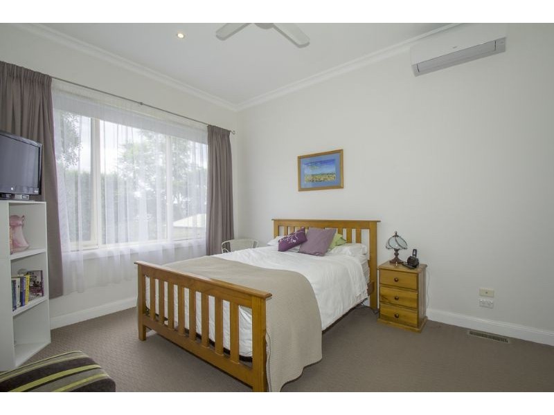 23 Blackmore Avenue, Leongatha VIC 3953