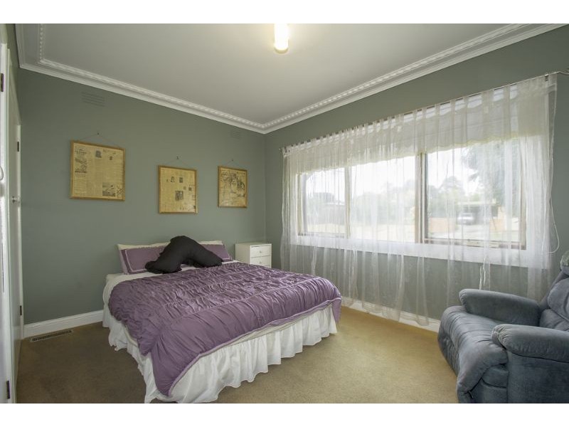 23 Blackmore Avenue, Leongatha VIC 3953