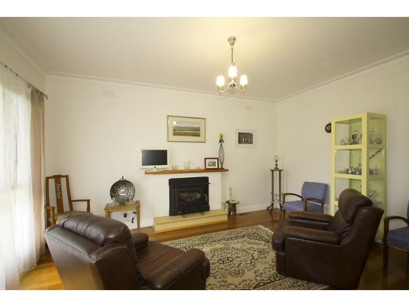 23 Blackmore Avenue, Leongatha VIC 3953