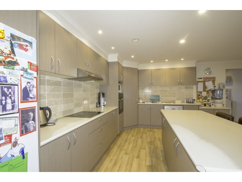 17 Carr Avenue, Leongatha VIC 3953