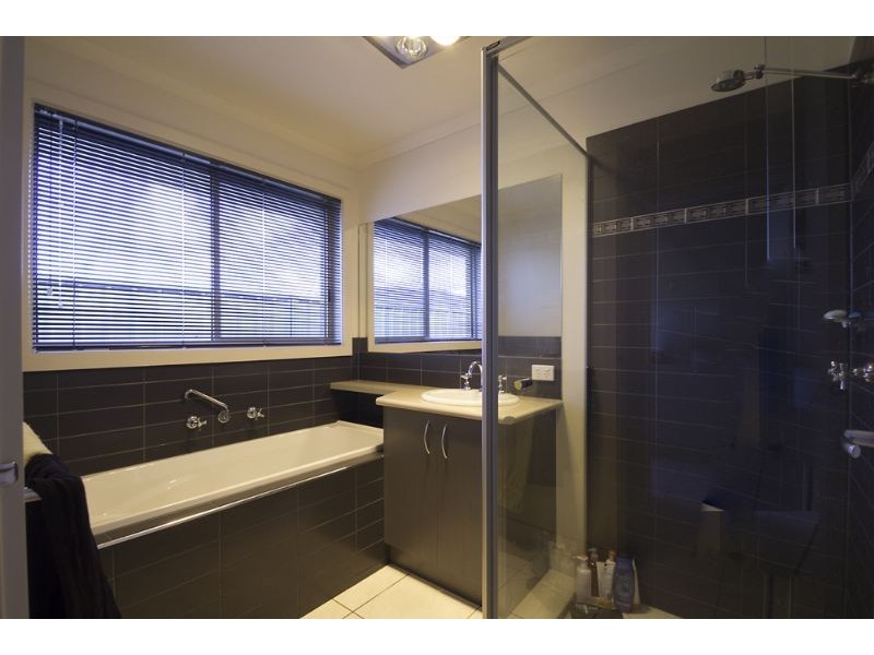 17 Carr Avenue, Leongatha VIC 3953