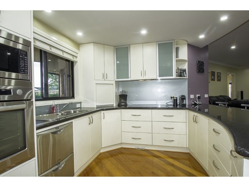 4 Hilltop Close, Leongatha VIC 3953