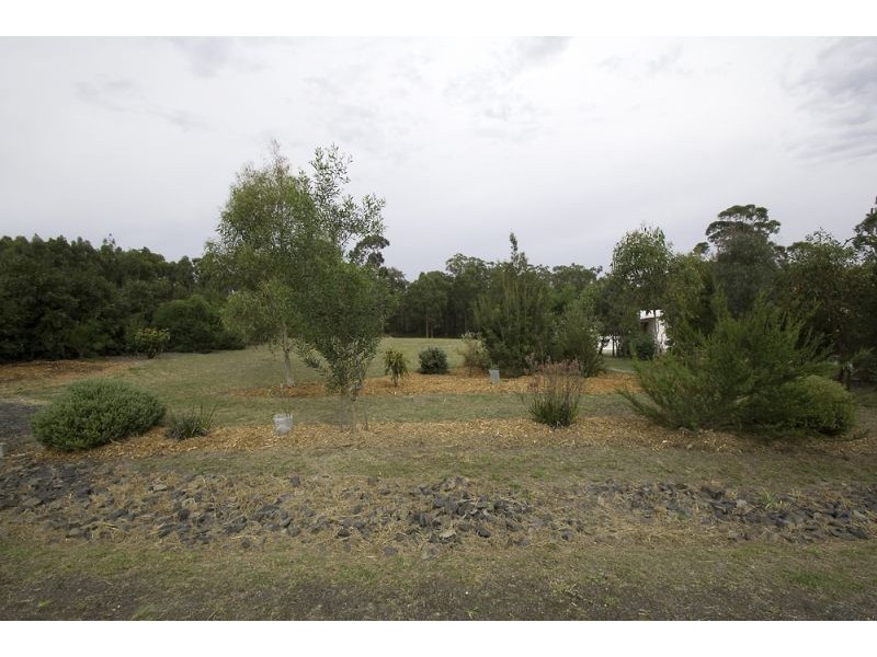 4 Kangaroo Rise, Koonwarra VIC 3954