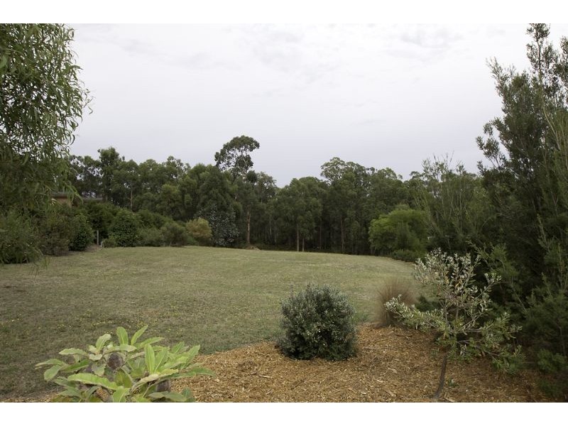 4 Kangaroo Rise, Koonwarra VIC 3954