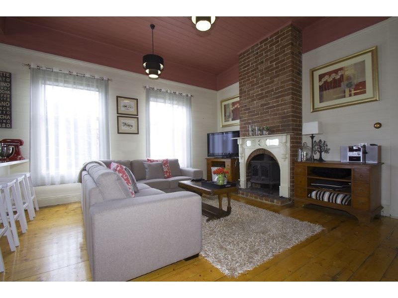 11 Warragul Road, Korumburra VIC 3950