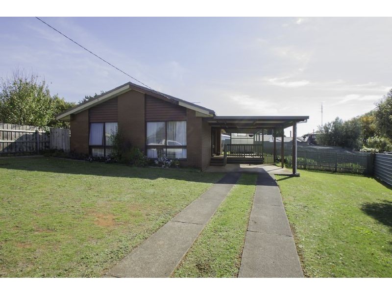 6 Hilton Court, Leongatha VIC 3953