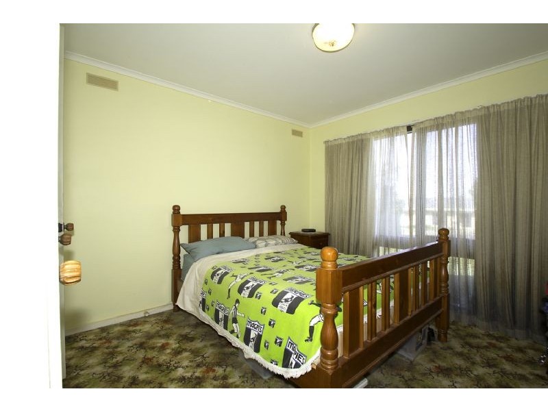 6 Hilton Court, Leongatha VIC 3953