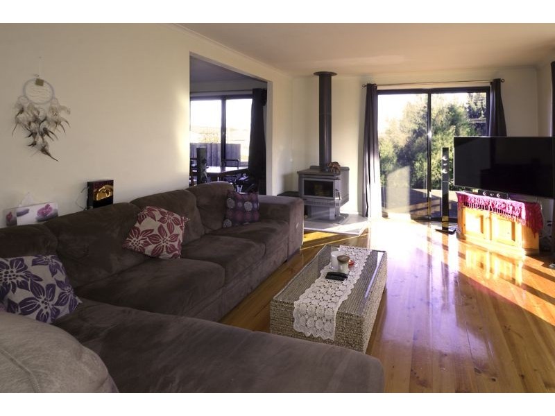 7 Griffin Road, Leongatha VIC 3953