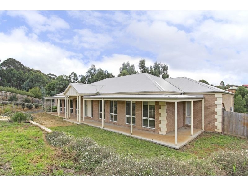 70 Chamberlain Drive, Leongatha VIC 3953