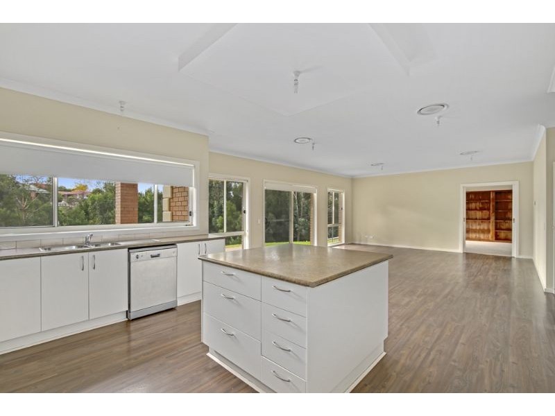 70 Chamberlain Drive, Leongatha VIC 3953