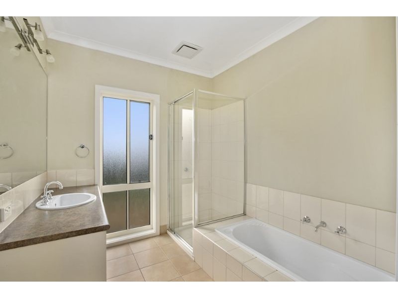 70 Chamberlain Drive, Leongatha VIC 3953