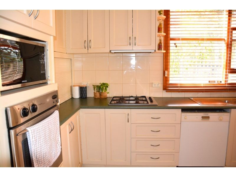 61 Roughead Street, Leongatha VIC 3953