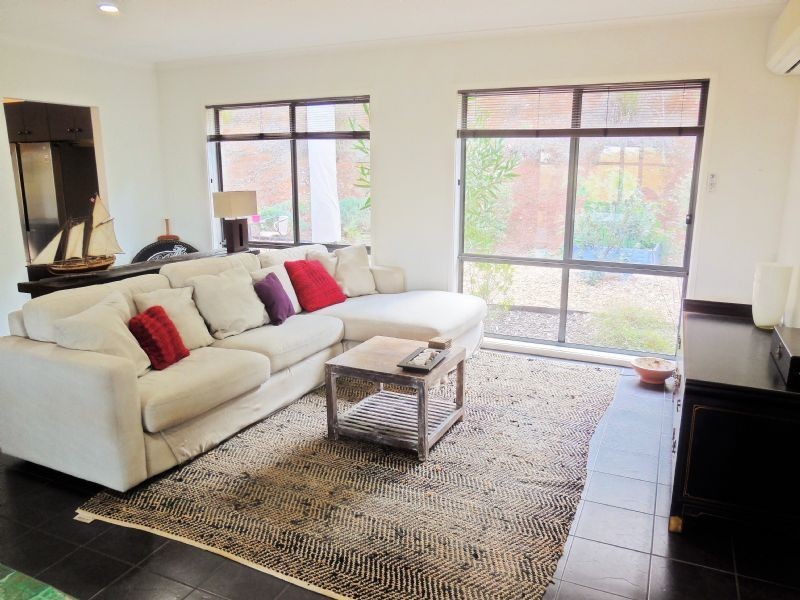 2450 Grandridge Road, Hallston VIC 3953