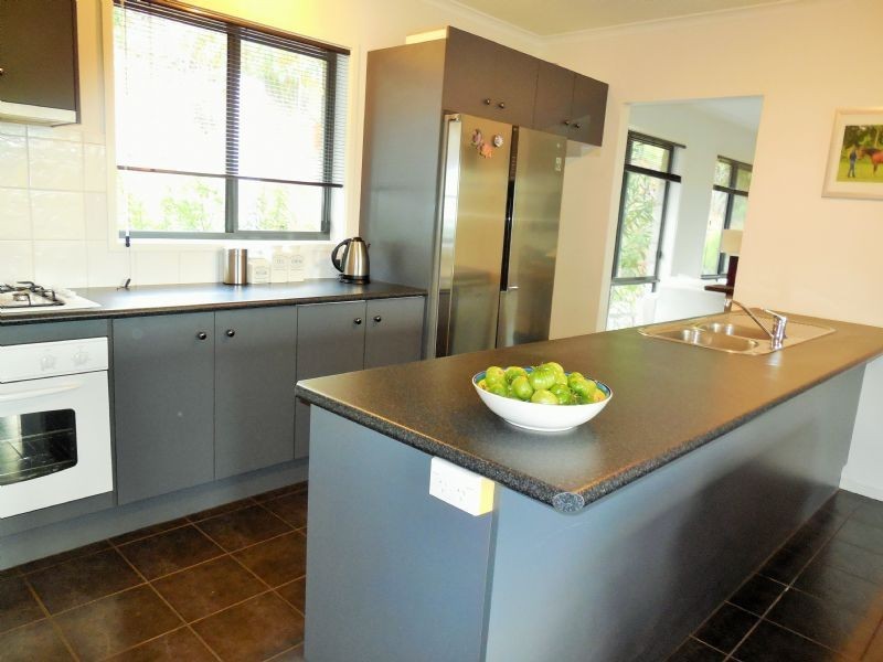 2450 Grandridge Road, Hallston VIC 3953