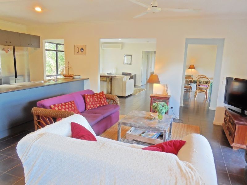 2450 Grandridge Road, Hallston VIC 3953