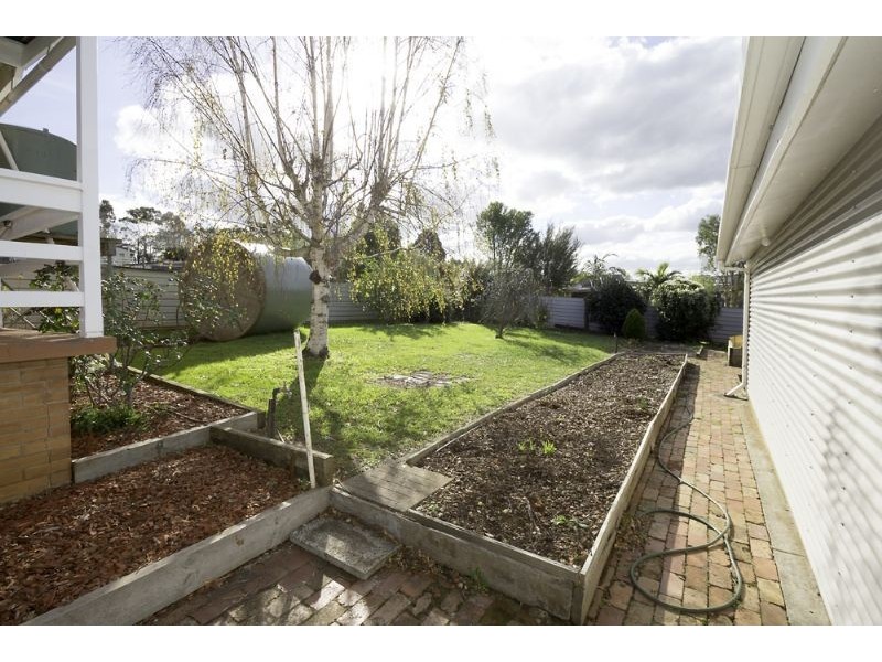 33 Shingler Street, Leongatha VIC 3953