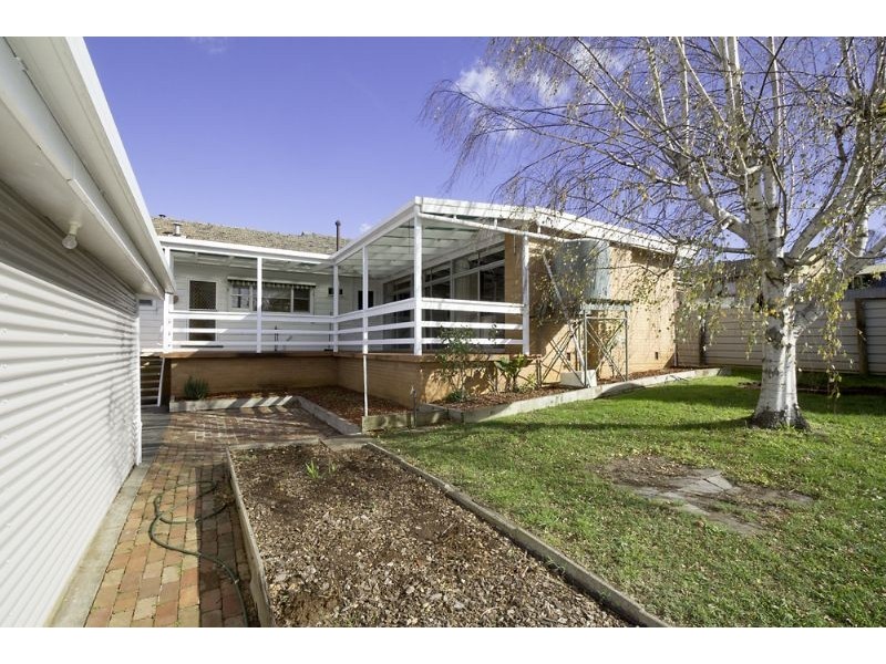 33 Shingler Street, Leongatha VIC 3953