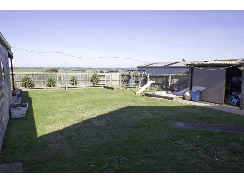 9 Byrne Street, Leongatha VIC 3953