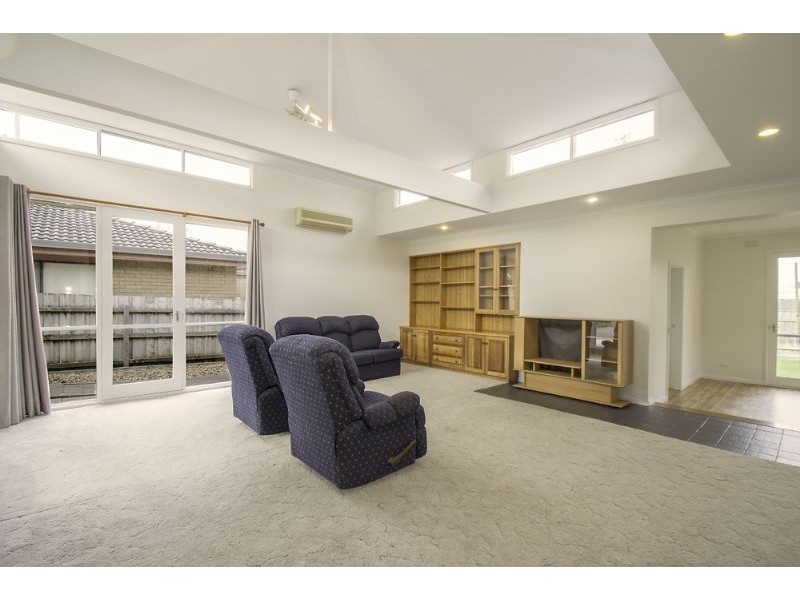 20 Lee Parade, Leongatha VIC 3953