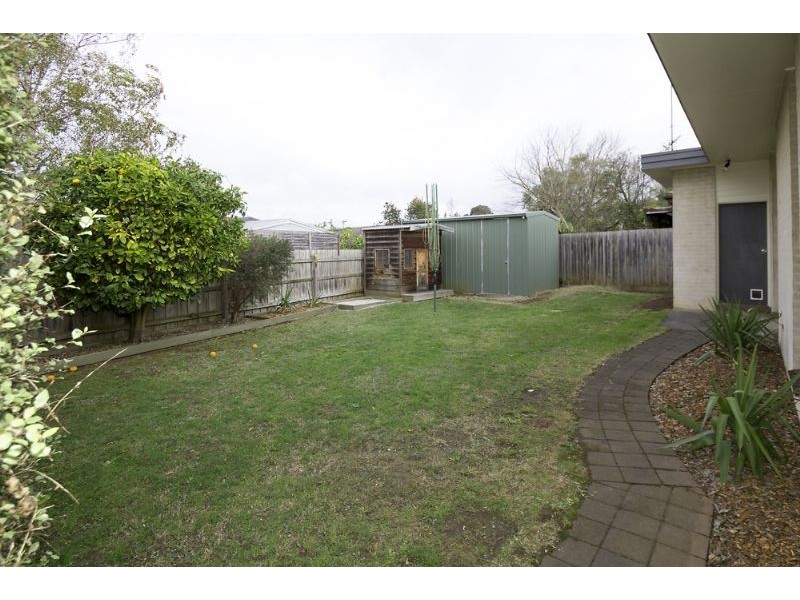 20 Lee Parade, Leongatha VIC 3953