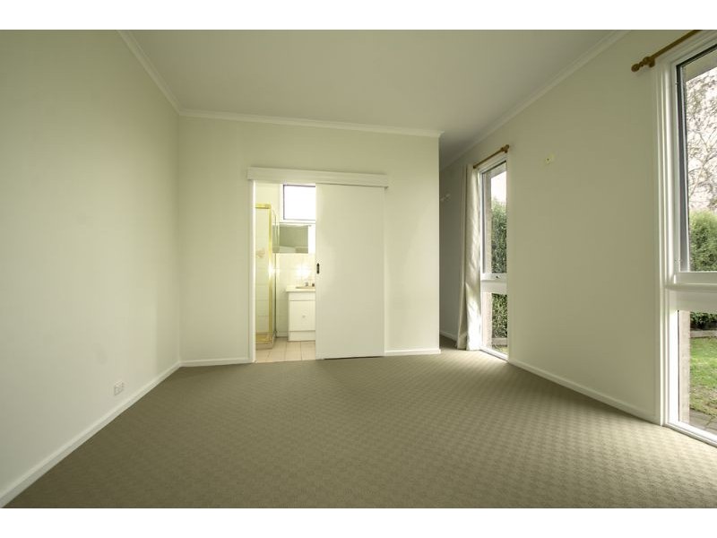 20 Lee Parade, Leongatha VIC 3953