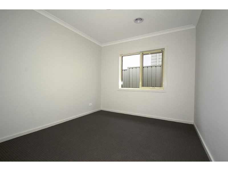 5 Burrows Way, Leongatha VIC 3953