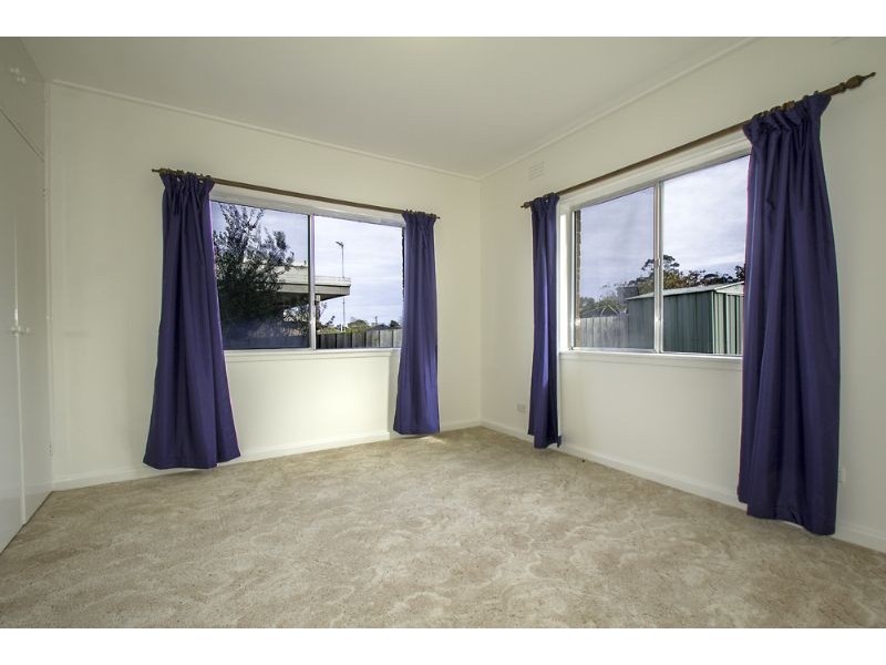 16 Allison Street, Leongatha VIC 3953