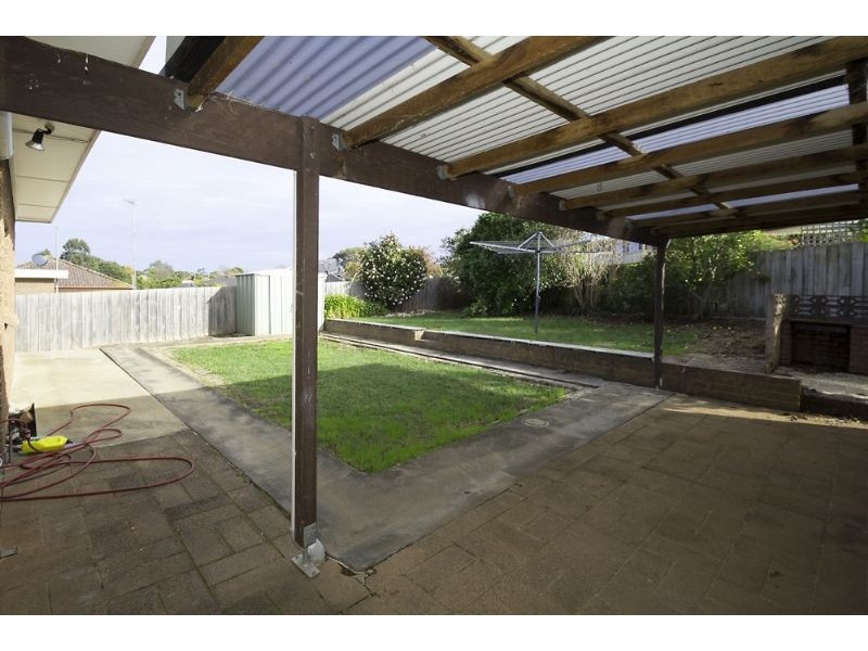 16 Allison Street, Leongatha VIC 3953