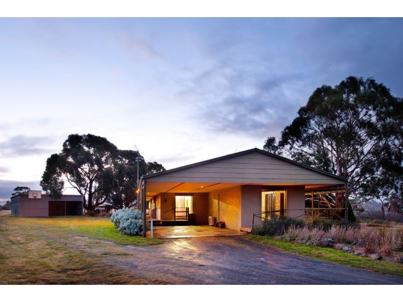 Pipers Creek VIC 3444